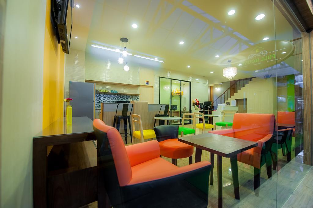 Hotel Full House à Bangkok Extérieur photo